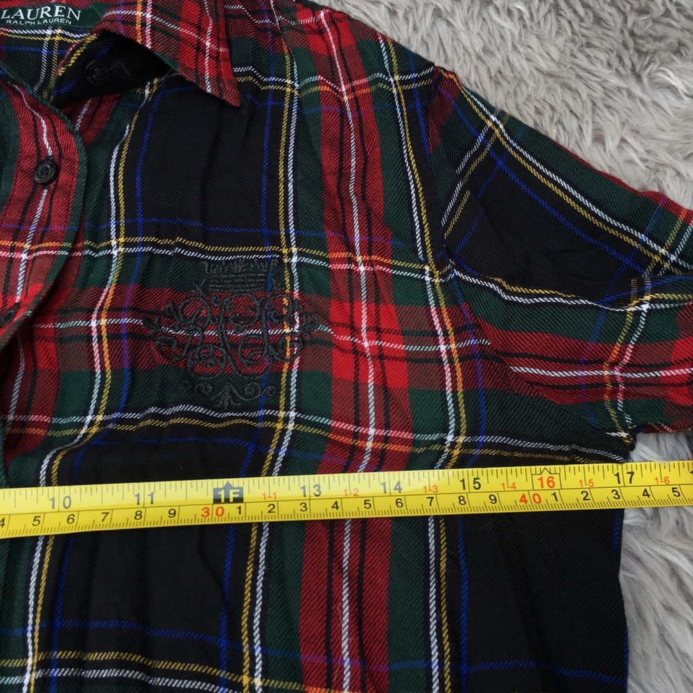 Lauren Ralph Lauren | Petite Crest Twill Plaid Shirt - Picture 7 of 10